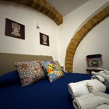 O Munti Rooms 阿格里真托 外观 照片