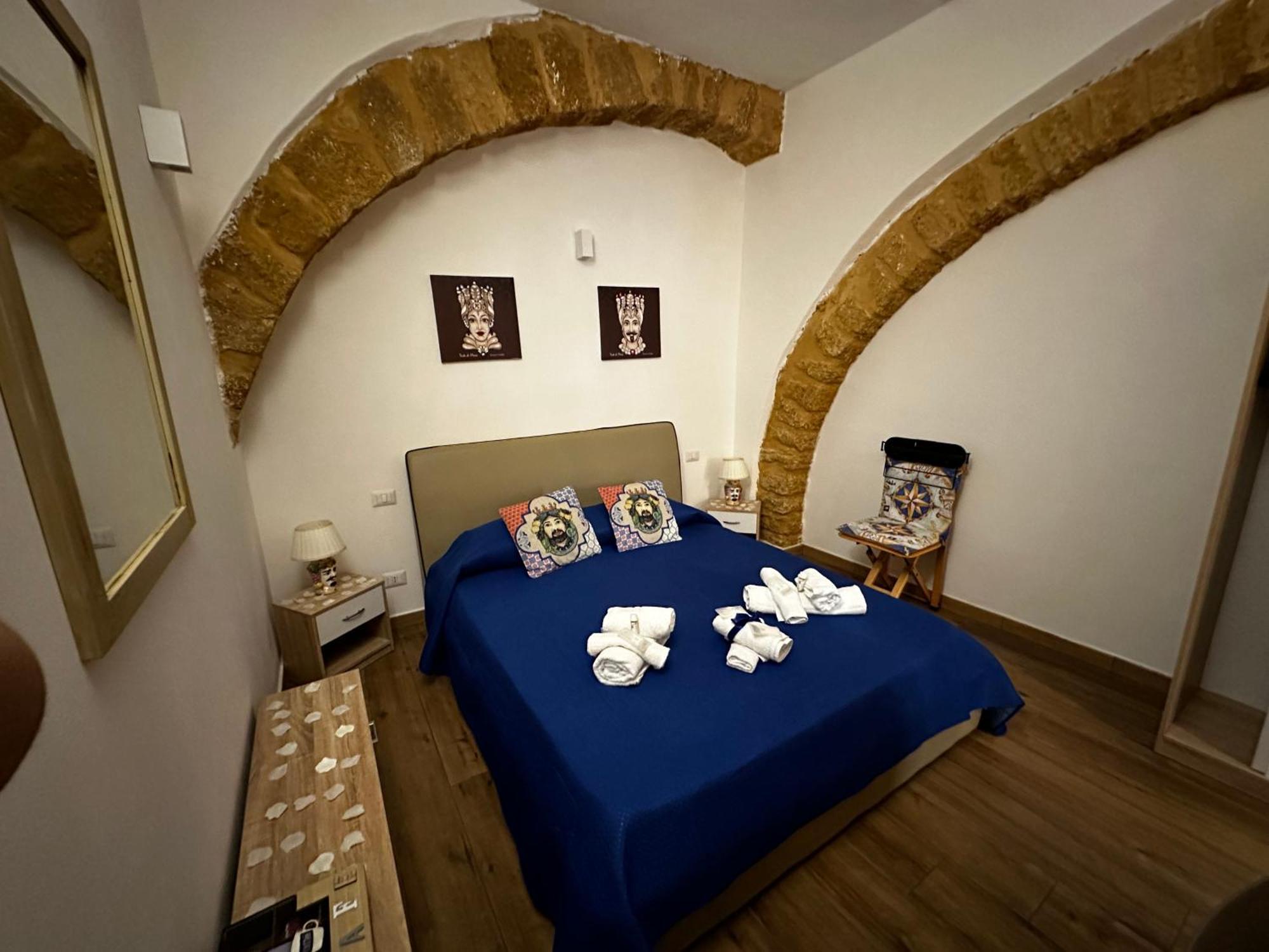 O Munti Rooms 阿格里真托 外观 照片